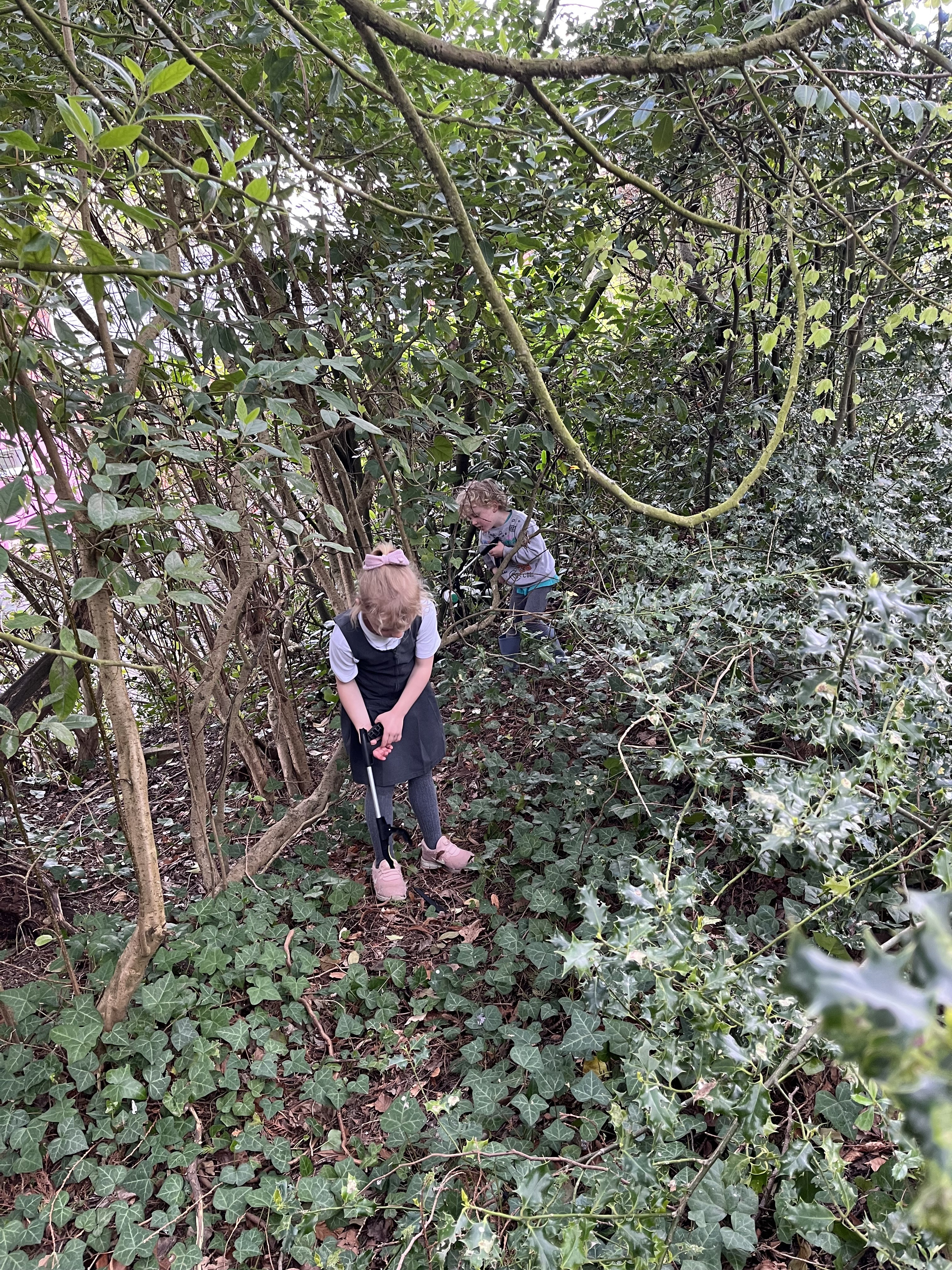 E&H litter-pick 3